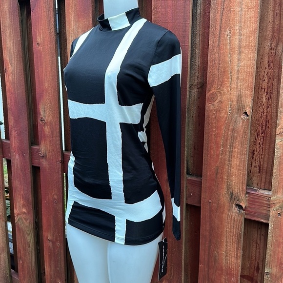 Good Time USA Long Sleeve Cowl Turtleneck Blouse Top Size M Black/White - Picture 4 of 12